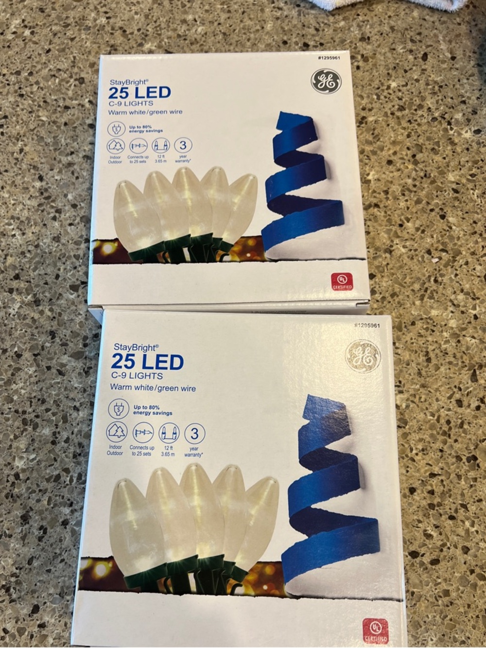 GE StayBright 25 LED C-9 Warm White String Lights with Green Wire